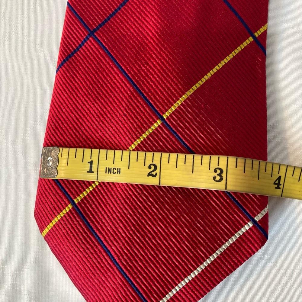 Burberry Tie - Picture 3 of 3